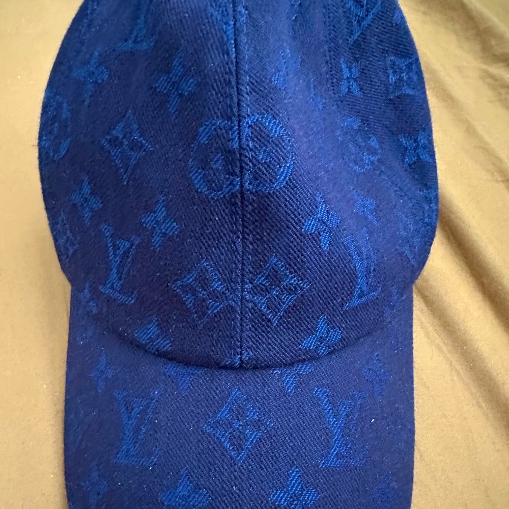 Blue Louis Vuitton baseball hat